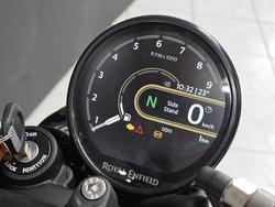 2026 Royal Enfield GUERILLA 450 Silver