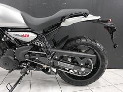 2026 Royal Enfield GUERILLA 450 Silver