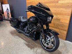 2025 HARLEY-DAVIDSON FLHX STREET GLIDE (117)