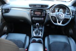 2021 Nissan QASHQAI Midnight Edition