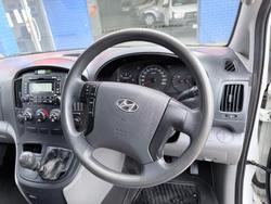 2014 Hyundai iLoad TQ2-V MY14 Creamy White