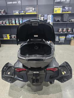 2024 Can-Am Spyder F3 LTD SE6 Spyder F3 Black