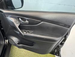 2017 Nissan X-TRAIL ST