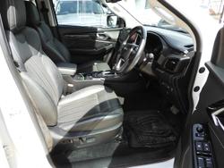 2023 Isuzu MU-X LS-T