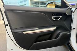 2024 Kia K4 GT-Line