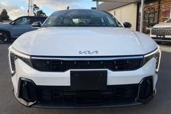 2024 Kia K4 GT-Line