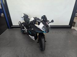 2024 CFMOTO 450 SR ABS NEBULA BLACK