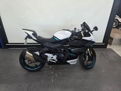 CFMOTO 450 SR ABS