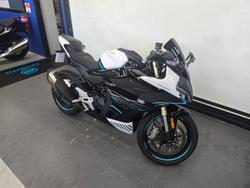 2024 CFMOTO 450 SR ABS NEBULA BLACK