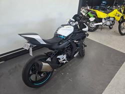 2024 CFMOTO 450 SR ABS NEBULA BLACK