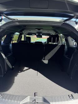 2025 Isuzu MU-X LS-T