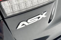 2024 Mitsubishi ASX LS