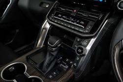 2026 Toyota Landcruiser VX