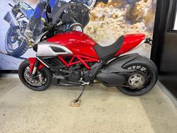 2011 DUCATI DIAVEL BLACK