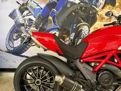 2011 DUCATI DIAVEL BLACK