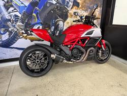 2011 DUCATI DIAVEL BLACK