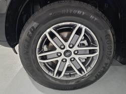 2025 Ford Everest Trend
