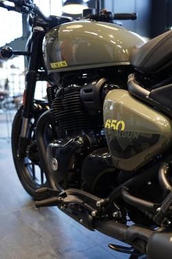 2025 Royal Enfield Shotgun 650