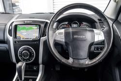 2020 Isuzu MU-X LS-T