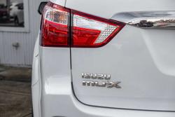 2020 Isuzu MU-X LS-T