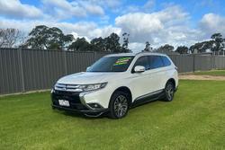 2015 Mitsubishi Outlander LS