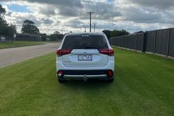 2015 Mitsubishi Outlander LS