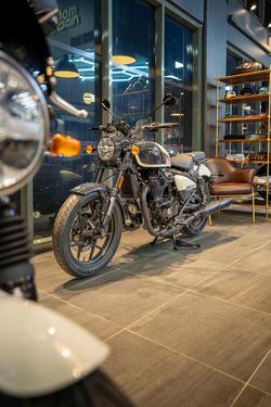 2025 Royal Enfield Continental GT 650 Chrome