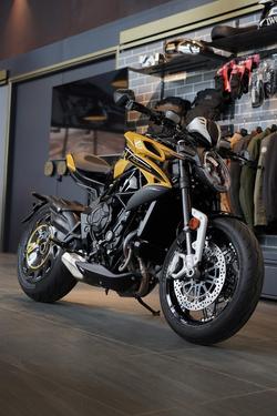 2024 MV Agusta Dragster 800 RR SCS