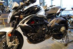 2025 MV Agusta Dragster 800 RR SCS