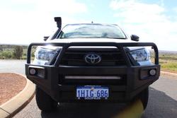 2021 Toyota Hilux SR