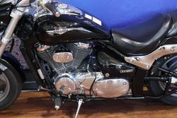 2010 Suzuki VZ800 (BOULEVARD M50) Black