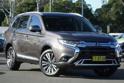 2020 Mitsubishi Outlander LS
