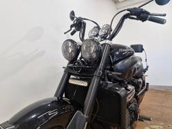 2012 Triumph ROCKET III ROADSTER Black
