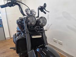 2012 Triumph ROCKET III ROADSTER Black