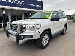 2017 Toyota Landcruiser VX