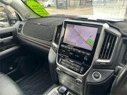 2017 Toyota Landcruiser VX