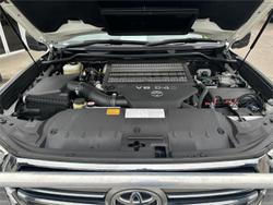 2017 Toyota Landcruiser VX