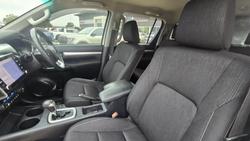 2021 Toyota Hilux SR5 Hi-Rider