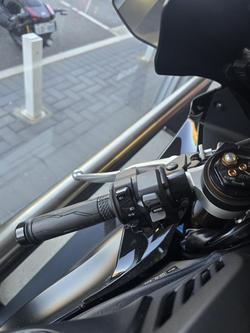 2025 Yamaha YZF-R1 R1 Black