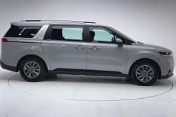2023 Kia Carnival S