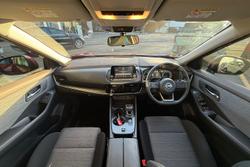 2024 Nissan X-TRAIL ST