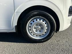 2024 HYUNDAI STARIA LOAD