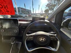 2024 HYUNDAI STARIA LOAD
