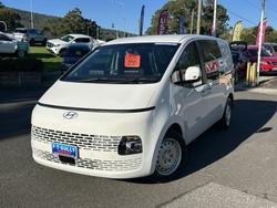 2024 HYUNDAI STARIA LOAD