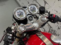 2017 Triumph Thruxton 1200 R Thruxton Red