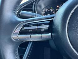 2020 Mazda 3 G20 Evolve
