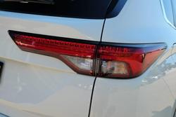 2024 Mitsubishi Outlander LS