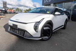 2025 Kia EV4 Earth Long Range