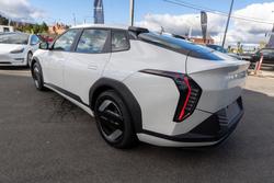 2025 Kia EV4 Earth Long Range