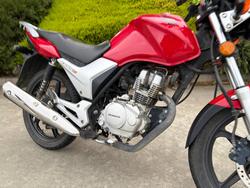 2018 Honda CB125E Red